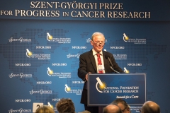 Szent-Gyorgyi Prize Selection Committee Chair and 2015 Prize winner, Dr. Fred Alt, introduces Dr. King