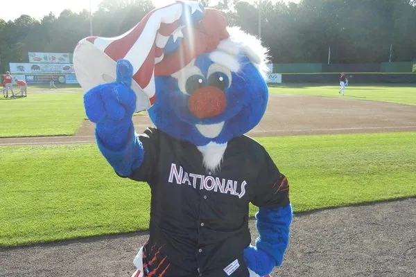 Potomac Nationals mascot Uncle Slam