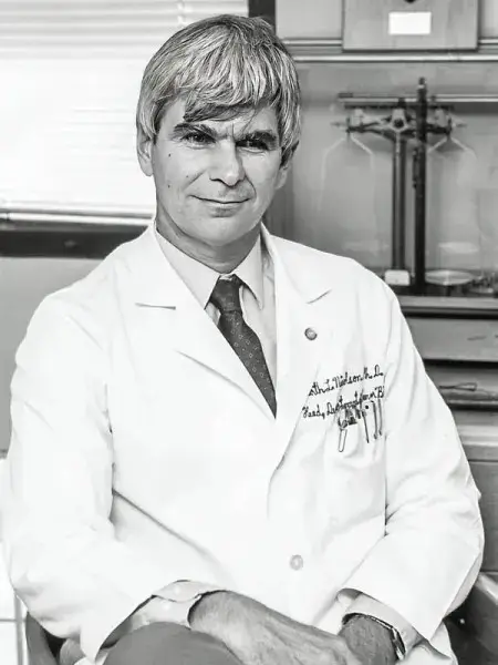 Dr. Garth L. Nicolson