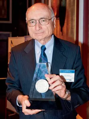 Dr. Peter K. Vogt